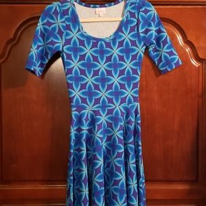 Womans dress .... lularoe nicole